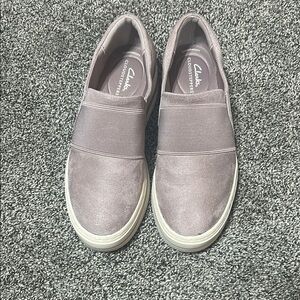 Clarks Cloudsteppers Mauve Slip-On Shoes